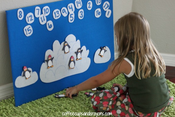 DIY-Felt-Math-Game_Penguins Penguin Math Felt Game Inspired by KneeBouncers online game!